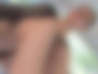 Live cam show with Ella-Vee - Young Adult on Strip Flash - Live Sex Shows