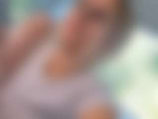 Ella-Vee's Live Sex Cam Show