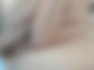 Ella-Vee's Live Sex Cam Show