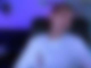 Live cam show with gloria-bubble - Tiny Tits on SquirtSoMuch