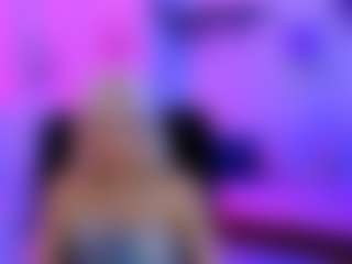 Live cam show with gloria-bubble - Drinking on Milfs Live