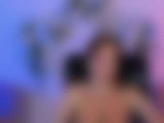 Live cam show with gloria-bubble - Shaved Pussy on Fling VIP Chat
