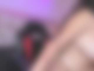 Live cam show with KateMoorex - Big Tits on Stripli.com