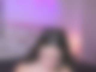 Live cam show with KateMoorex - MILF on PervPlay.com