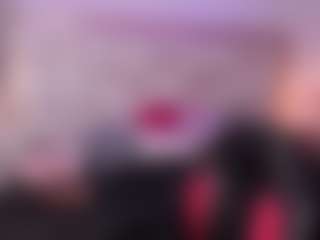 Live cam show with KateMoorex - Bikini on Chatstar