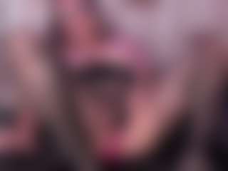 KateMoorex's Live Sex Cam Show