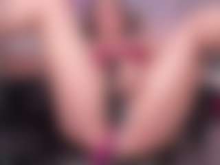 KateMoorex's Live Sex Cam Show