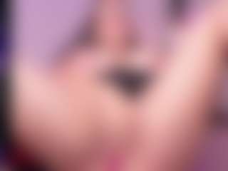 Live cam show with KateMoorex - Solo on Camsoda