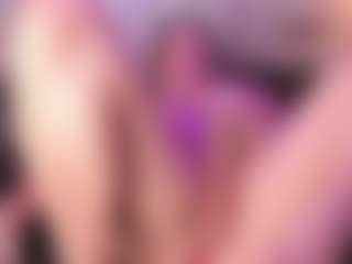 KateMoorex's Live Sex Cam Show