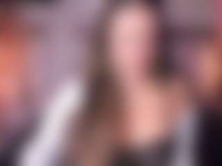 Live cam show with Kate Moorex - Twerk on Lustler