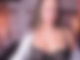 Live cam show with Kate Moorex - Facial on Camsoda