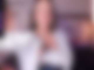 Kate Moorex MILF webcam performer live streaming