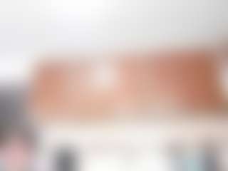 Live cam show with Kate Moorex - Control on TeamSkeetLive