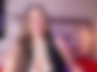 Live cam show with Kate Moorex - Blowjob on CamClone