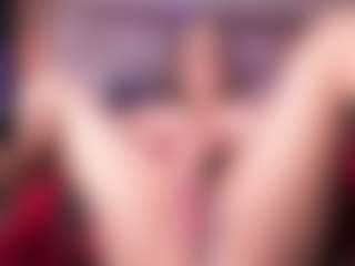 Show de cam en vivo con Kate Moorex - Double Penetration en Camsoda