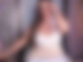 Live cam show with Kate Moorex - Squirt Blonde Hair on livesuperchat.net