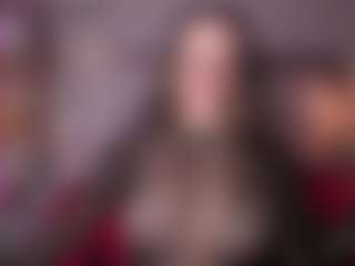 Kate Moorex MILF webcam performer live streaming
