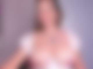 Kate Moorex's Live Sex Cam Show