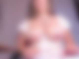 Kate Moorex's Live Sex Cam Show