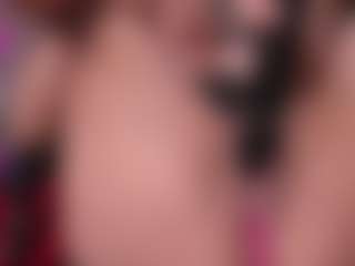 Live cam show with Kate Moorex - Public on intimatelivegirls.com