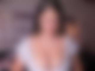 Kate Moorex's Live Sex Cam Show