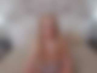 MissBlondy's Live Sex Cam Show