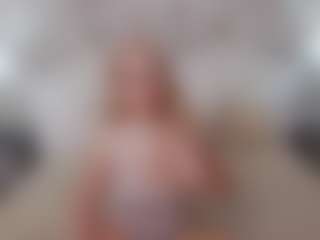 MissBlondy's Live Sex Cam Show