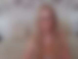 Live cam show with MissBlondy - Roleplay on Uber Horny