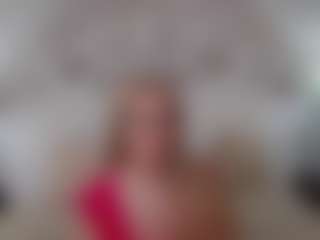 Live cam show with MissBlondy - Roleplay on madthumbs