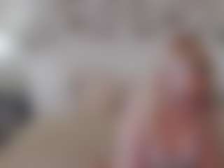 Live cam show with MissBlondy - Sexydance on MyBangCams