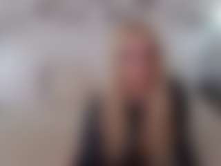 MissBlondy's Live Sex Cam Show