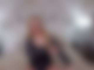 MissBlondy's Live Sex Cam Show