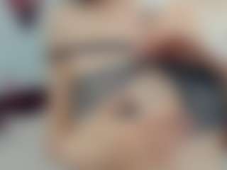 TelmaCreggett's Live Sex Cam Show