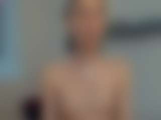 Show de cam en vivo con TelmaCreggett - Bondage en Camsoda
