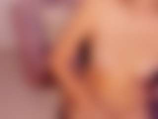 amara-fox's Live Sex Cam Show