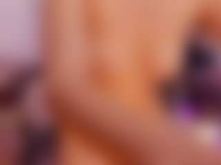 amara-fox's Live Sex Cam Show