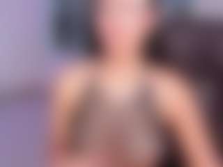 Live cam show with amara-fox - Ahegao on AdultVida.com
