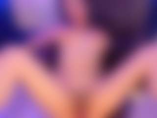 amara-fox's Live Sex Cam Show