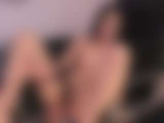 amara-fox's Live Sex Cam Show