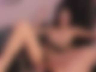 amara-fox's Live Sex Cam Show