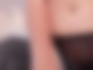 amara-fox's Live Sex Cam Show