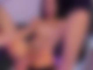 amara-fox's Live Sex Cam Show