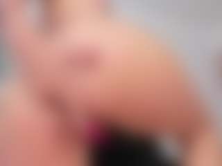 amara-fox's Live Sex Cam Show