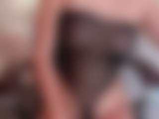 amara-fox's Live Sex Cam Show