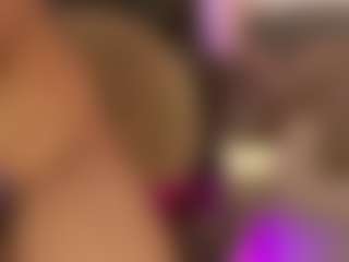 Live cam show with amara-fox - Dildo on camwithhim.com