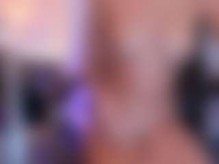 Live cam show with amara-fox - Average on Mixed Magazine Live
