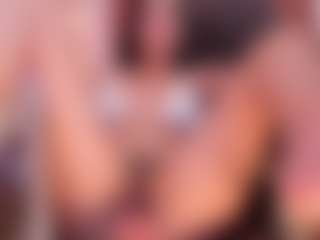 amara-fox's Live Sex Cam Show