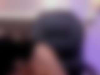 Live cam show with amara-fox - Shaved Pussy Brown Hair on Camsoda