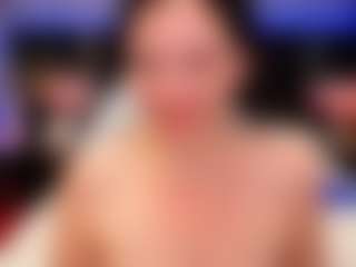 Live cam show with MissRossi - Vr Sex on Gym Cam Girls
