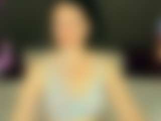Live cam show with MissRossi - Body Massage on fapnchat